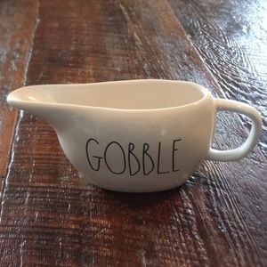Rae Dunn GOBBLE gravy boat 🦃